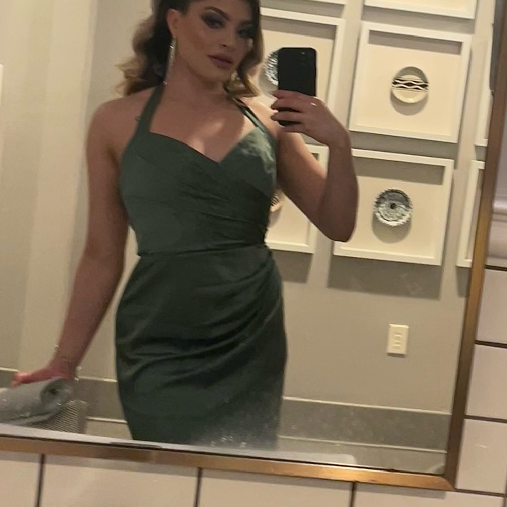 Elegant Green Halter Dress